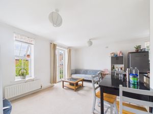 Lounge- click for photo gallery